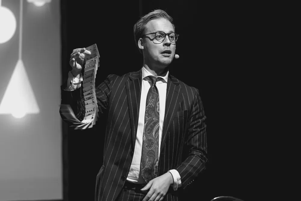 Trollerishow med Fredrik Stenström